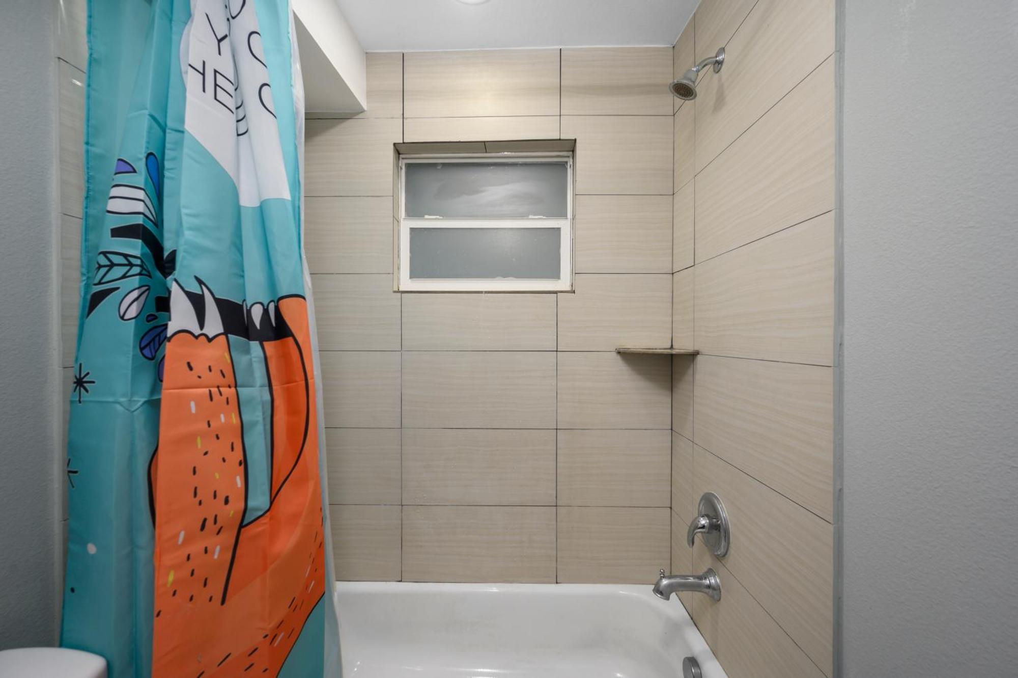 Convenient 1Br Unit Close To Shopping & Dining Хюстън Екстериор снимка